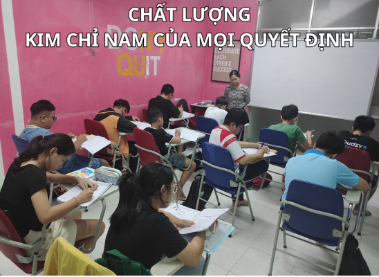 Học sinh học thêm tại EMT Education – lớp học ít người, thầy cô tận tâm