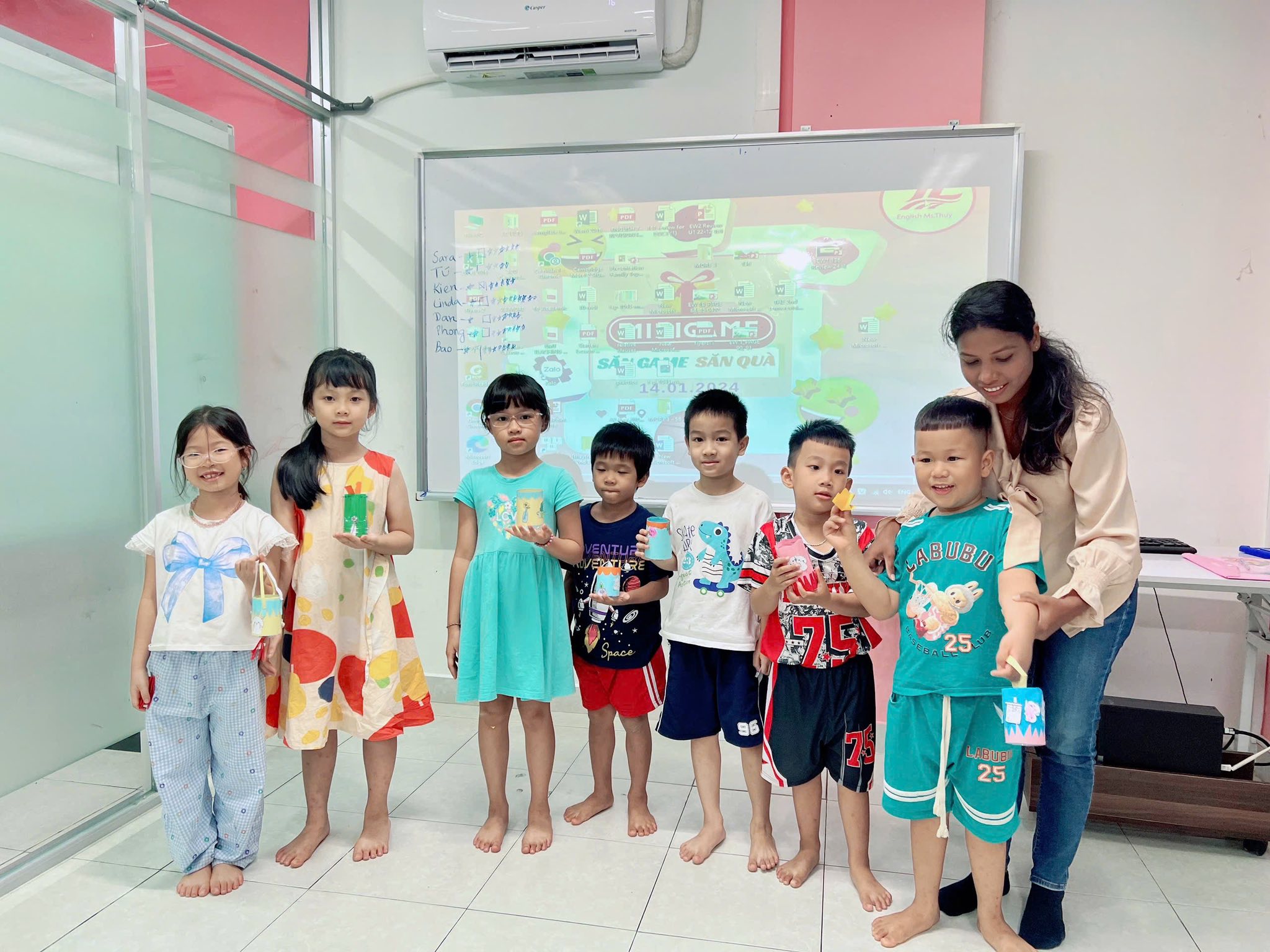 Tại Sao Con Học Hóa Mãi Không Hiểu? Cách Học Hóa Hiệu Quả Từ Lớp 10